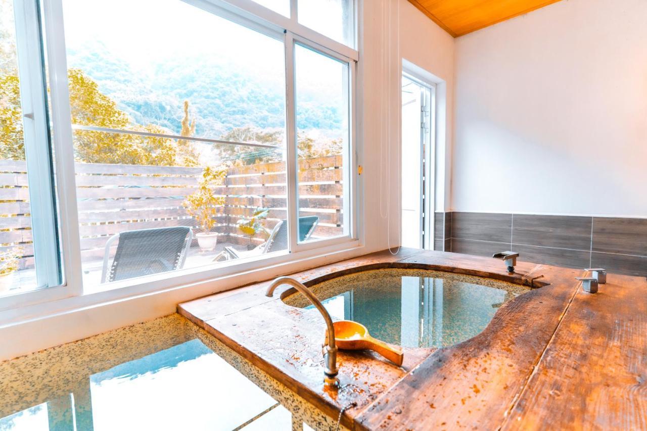 Cdr Hotspring Resort Liugui Dış mekan fotoğraf